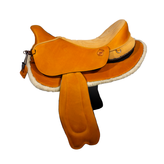 Purosangue California Custom Saddle in premium leather, ideal for trekking and long distances